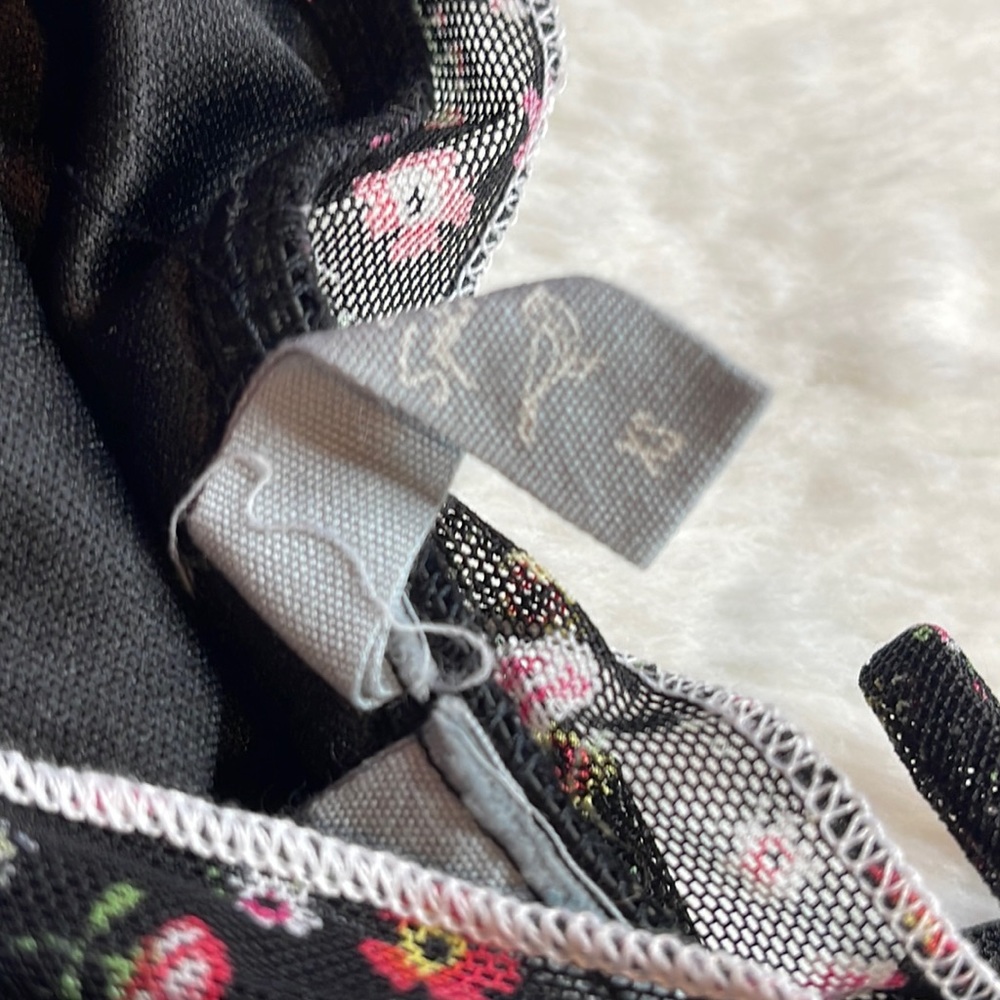 Sky And Sparrow Crop Top - Size: Xs - image 2